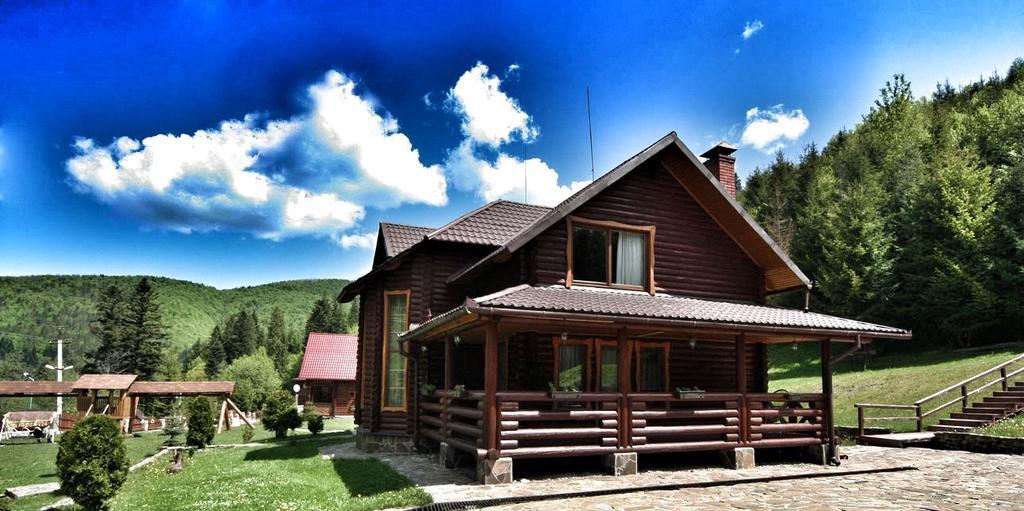 Hotel Lisova Kazka Schdenijewo Exterior foto