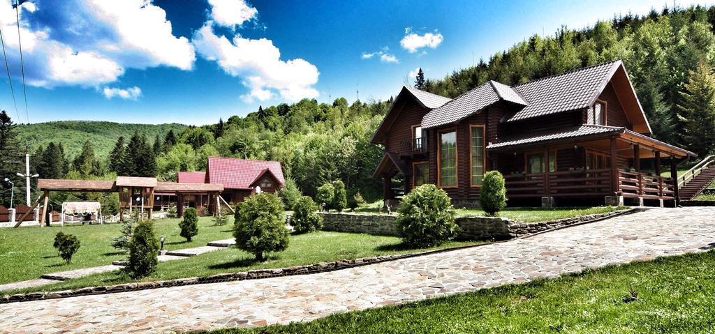 Hotel Lisova Kazka Schdenijewo Exterior foto